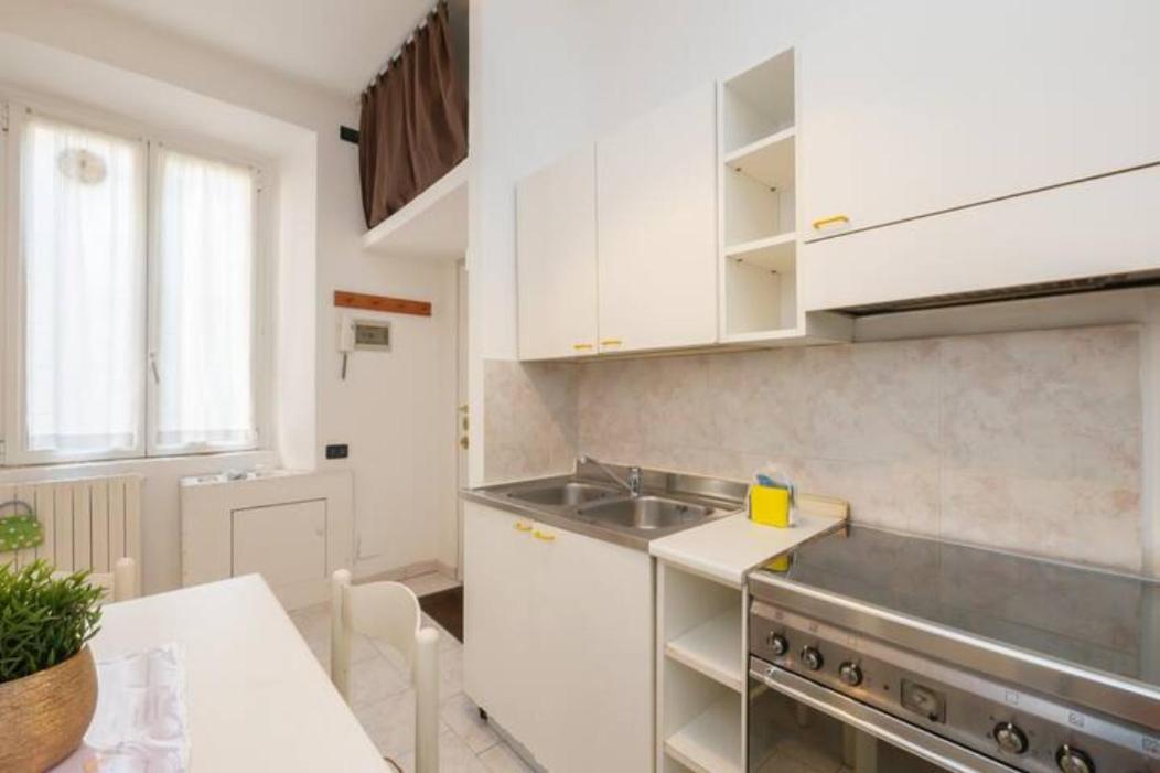 Apartment Ihost - Premuda 17 Milan