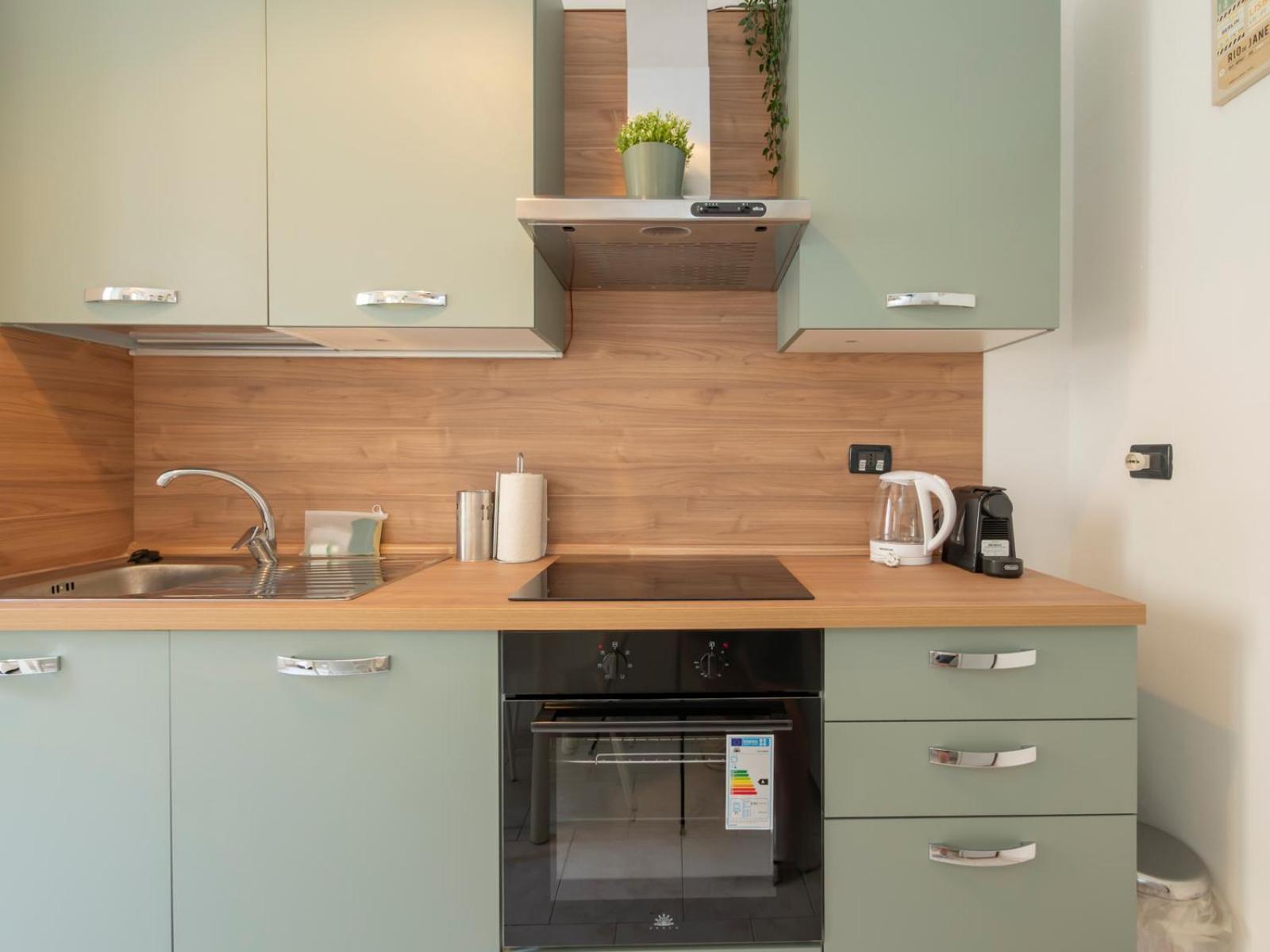 Apartment Ihost - Premuda 17 Milan